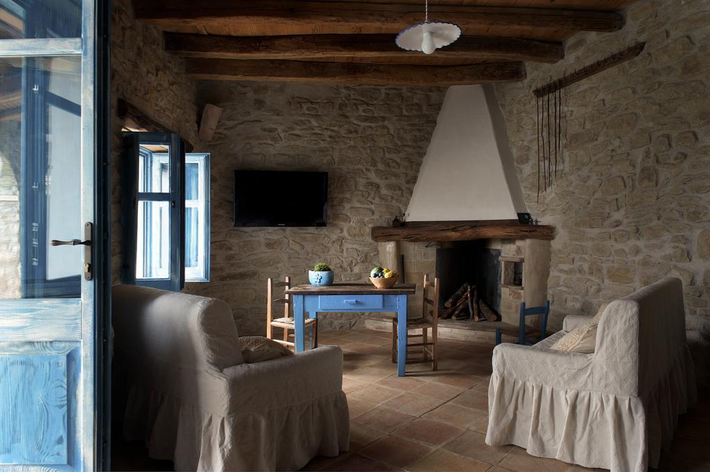 Bed and Breakfast Domu Antiga à Gergei Extérieur photo