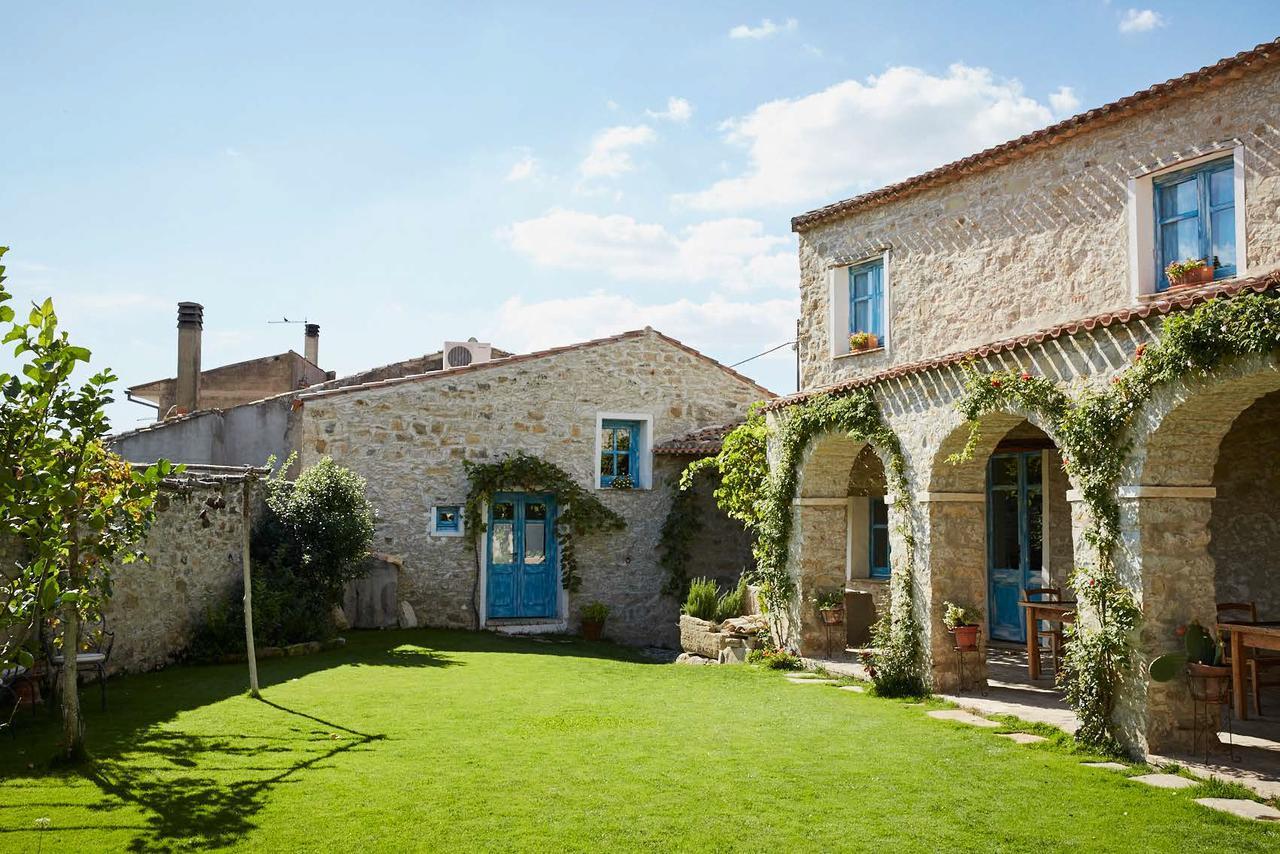 Bed and Breakfast Domu Antiga à Gergei Extérieur photo